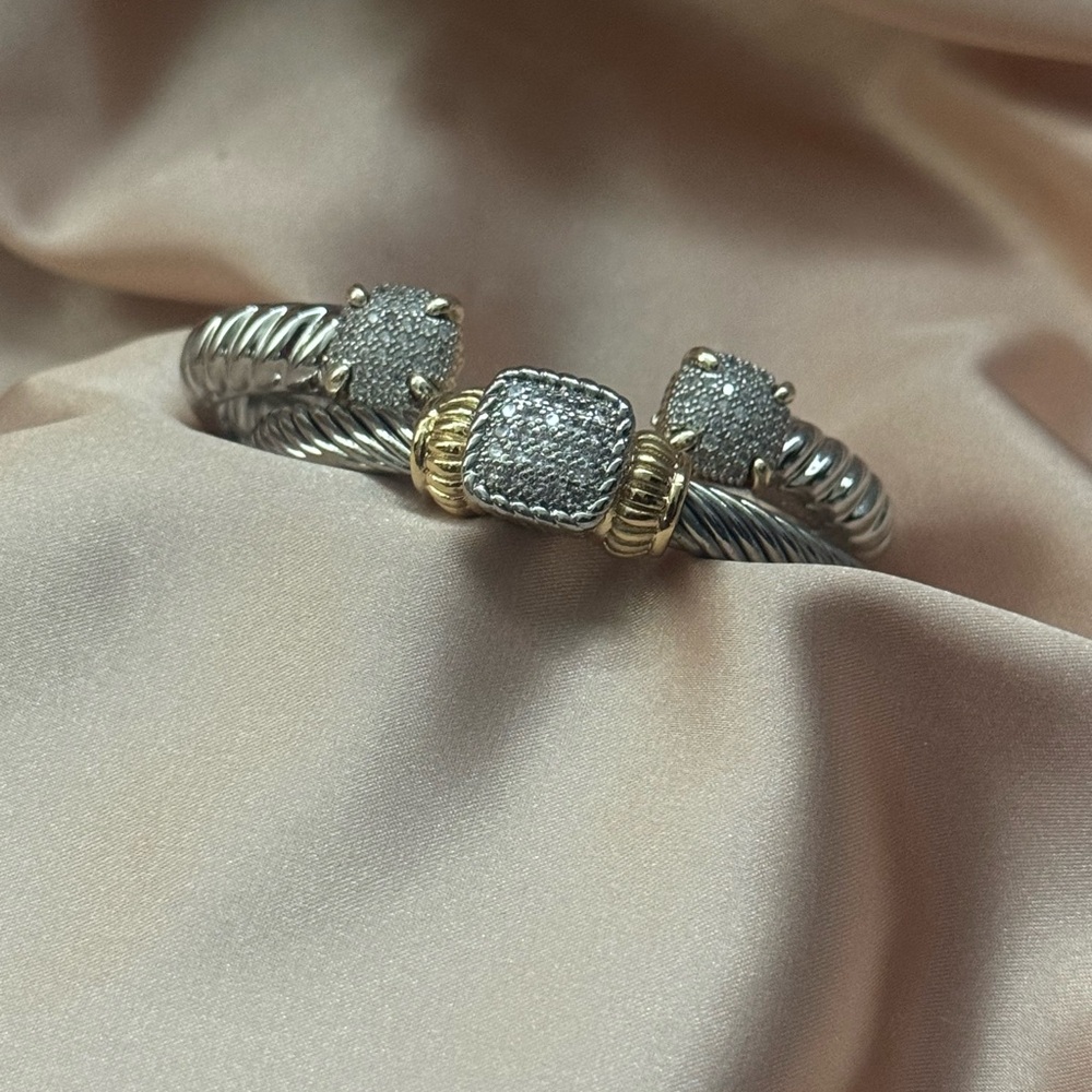 Elegant Silver and Gold Women's Bracelet